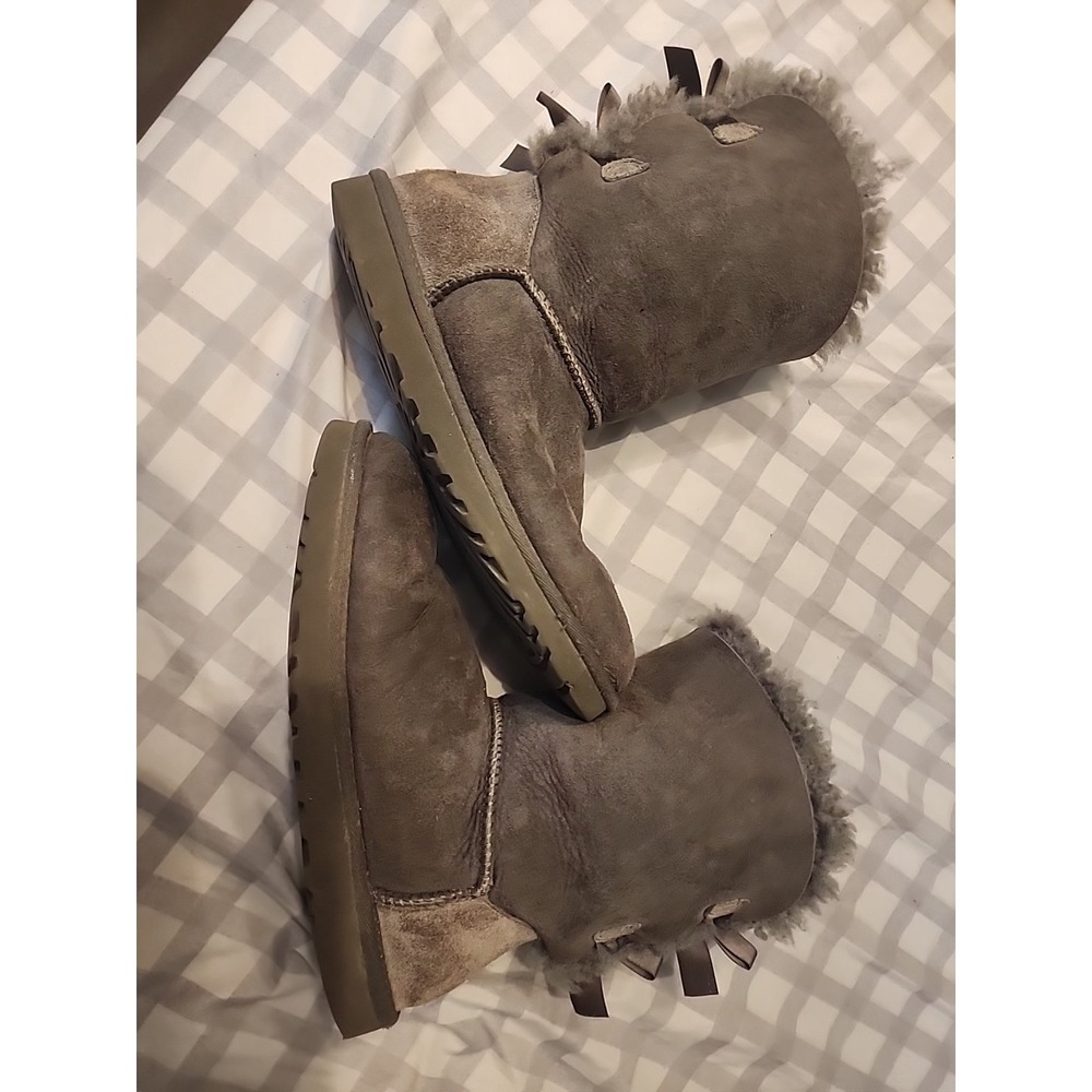 Ugg Bailey Bow II Boots Gray Size 7 Women's 1002954 - Picture 2 of 8